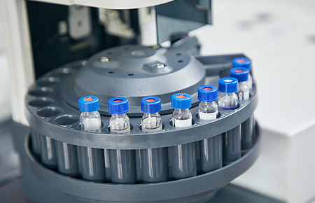 以手艺效劳为先导的营销模式，充分验展公司焦点手艺优势，一连为客户提供最优产品和效劳。