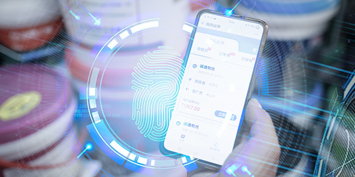 将消耗端互联网支付手段应用到物流场景，以物流为抓手毗连上下游商贸制造业，实现了物盛行业从发货到收货的全程支付在线化。同时，基于客户需求，逐步衍生出系列供应链金融效劳。